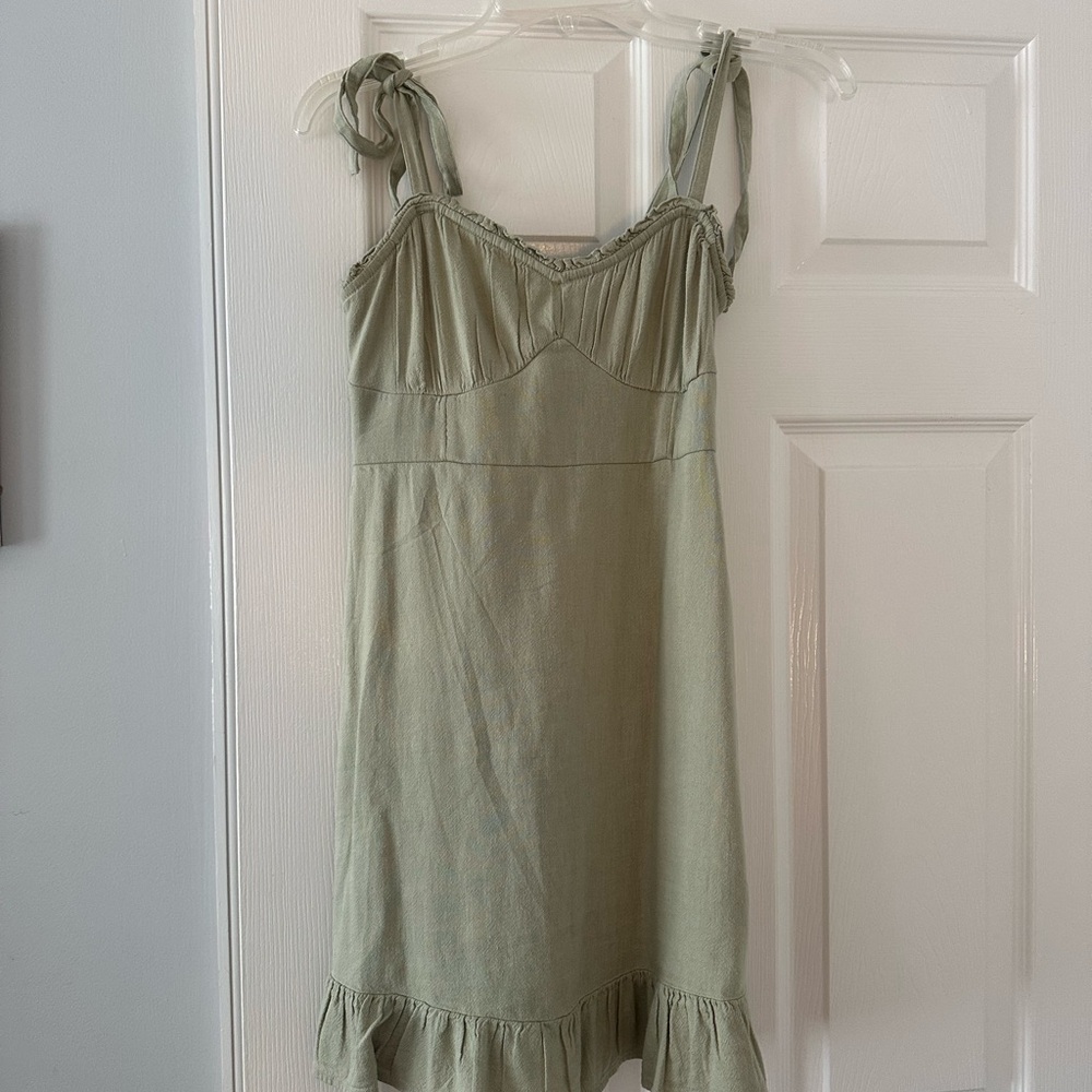 Hollister Green Sleeveless Dress with Ruffle Hem